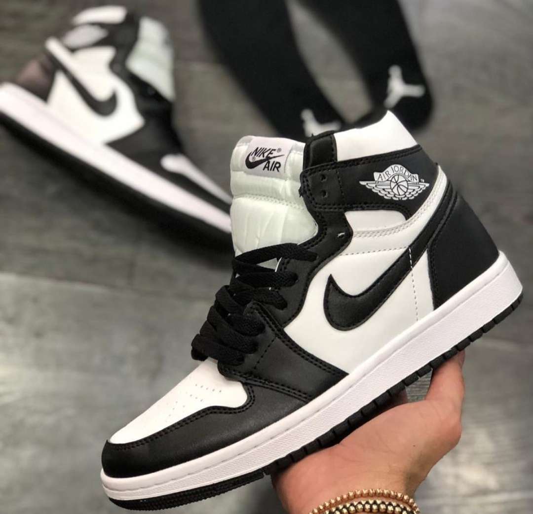JORDAN RETRO